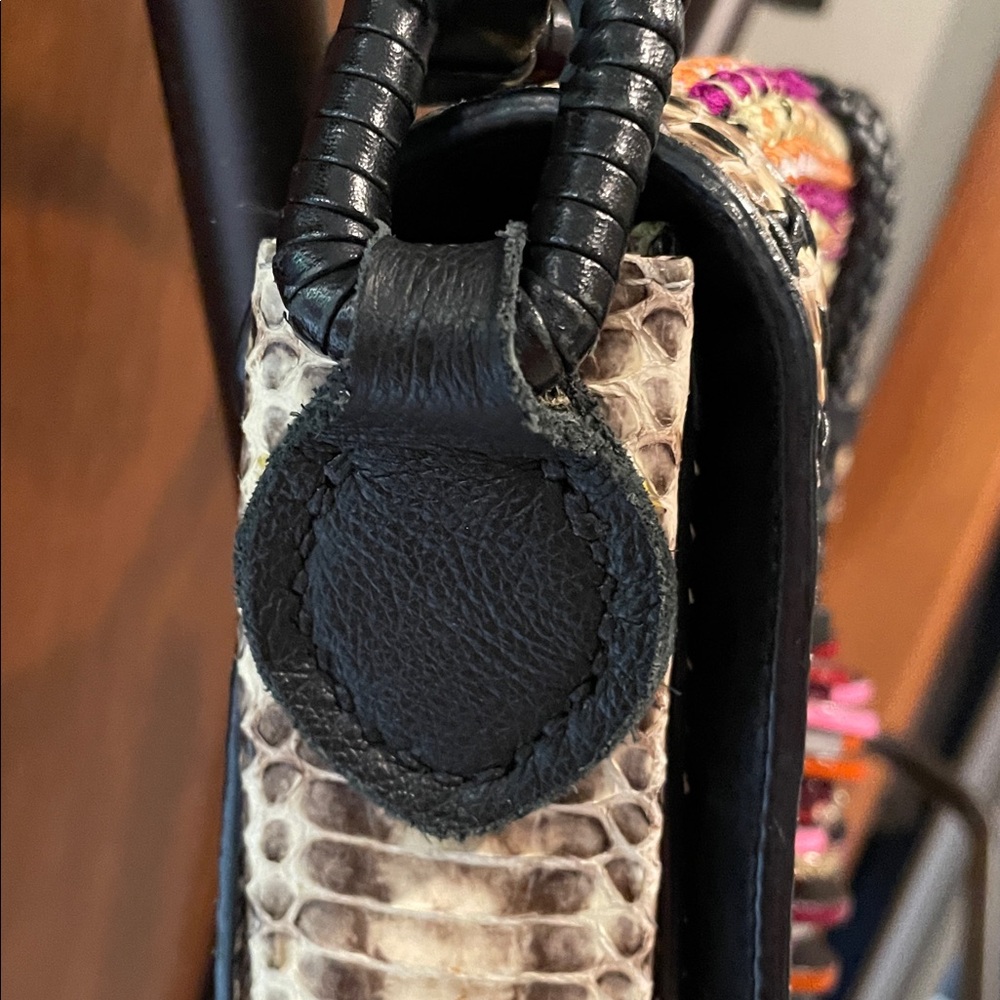 Jimmy Choo Multicolor Woven Shoulder Bag with Black Tassels - Picture 3 of 9